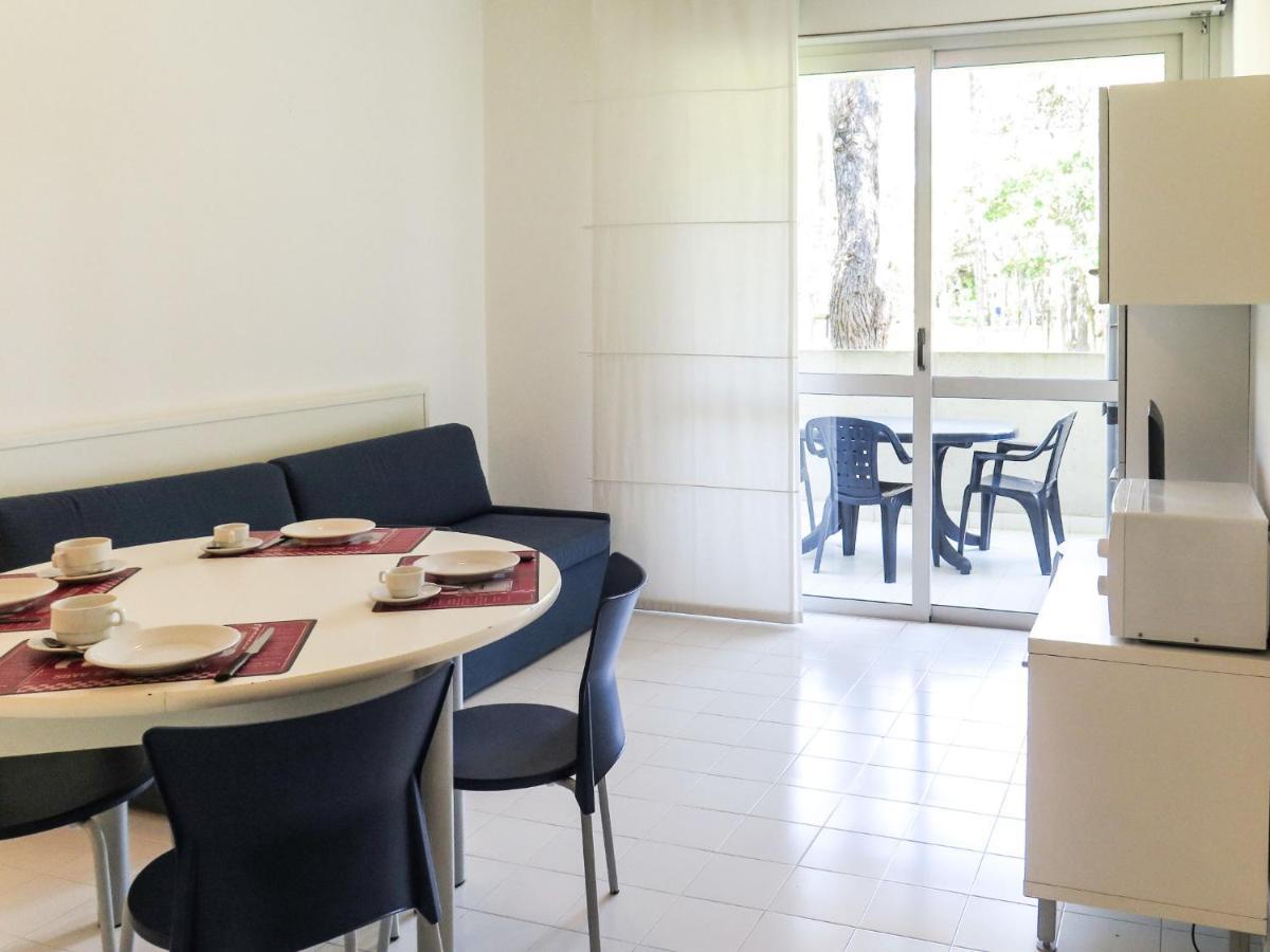 Apartment Parco Hemingway-1 By Interhome Lignano Sabbiadoro Dış mekan fotoğraf