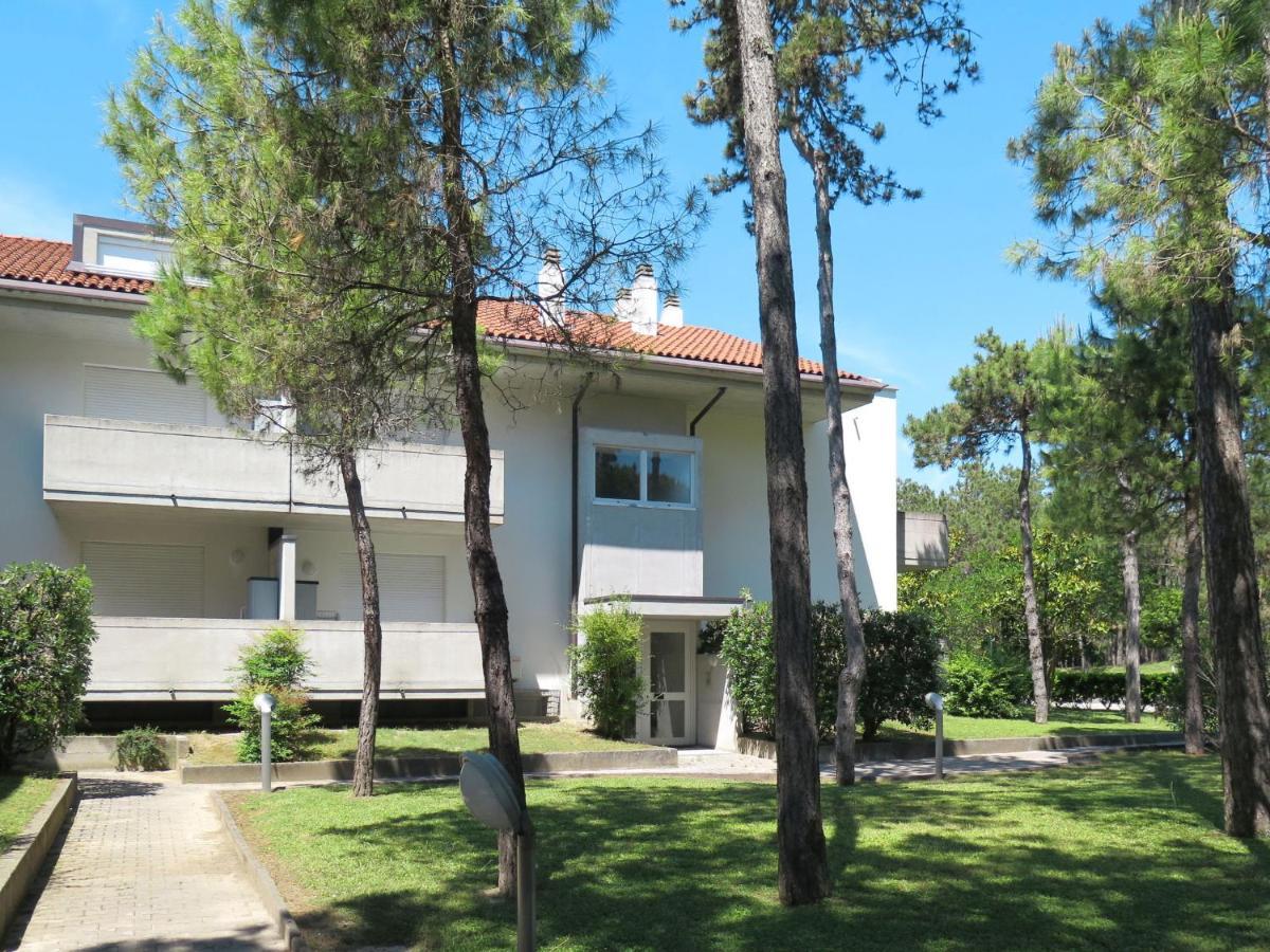 Apartment Parco Hemingway-1 By Interhome Lignano Sabbiadoro Dış mekan fotoğraf