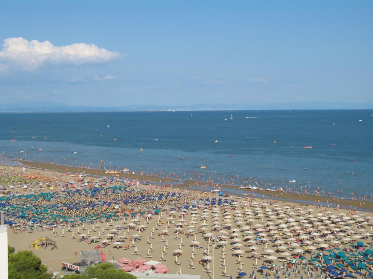 Apartment Parco Hemingway-1 By Interhome Lignano Sabbiadoro Dış mekan fotoğraf
